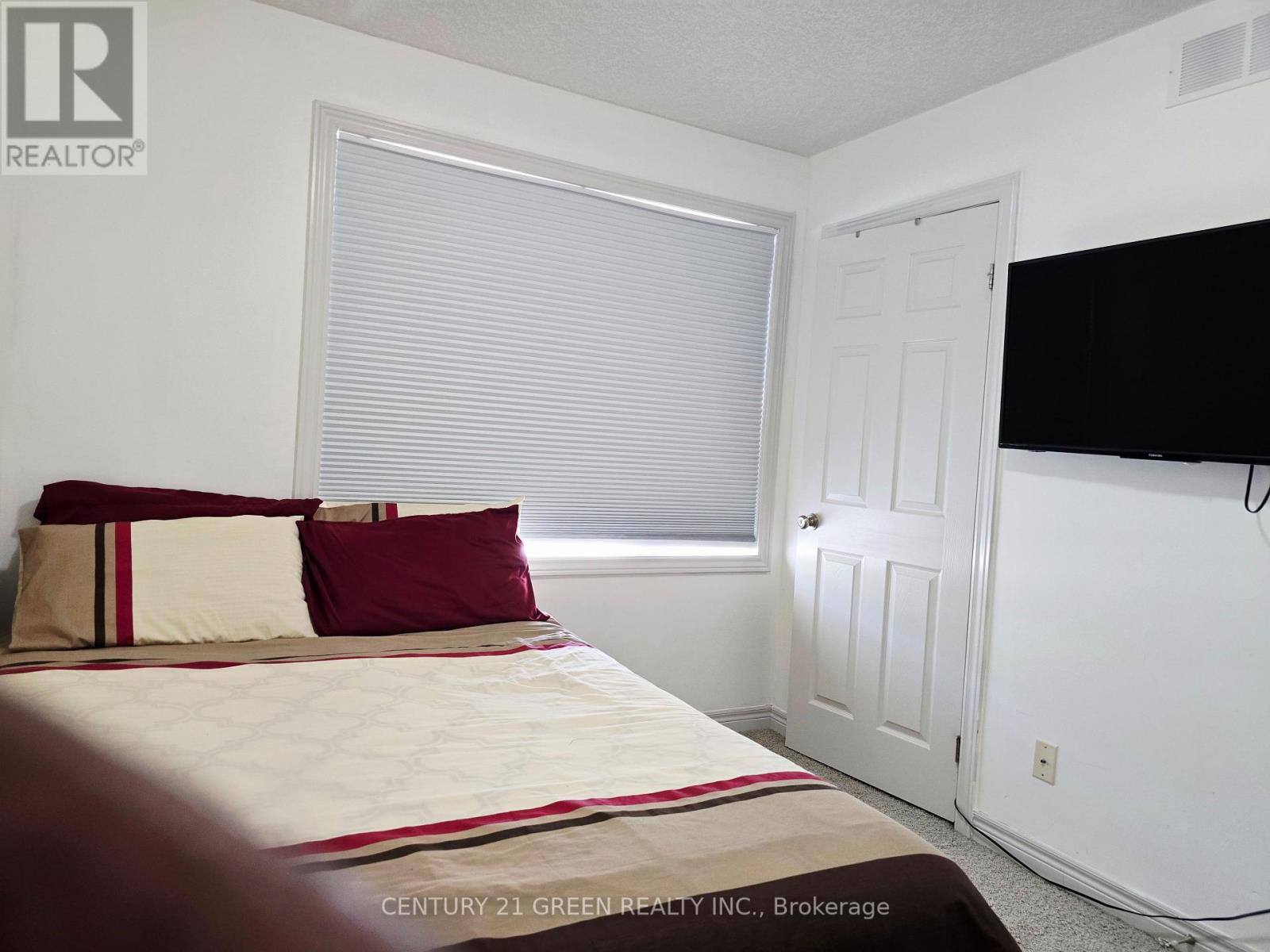 120 Wedgewood Drive, Woodstock (Woodstock - North), Ontario  N4T 0E2 - Photo 22 - X12318297