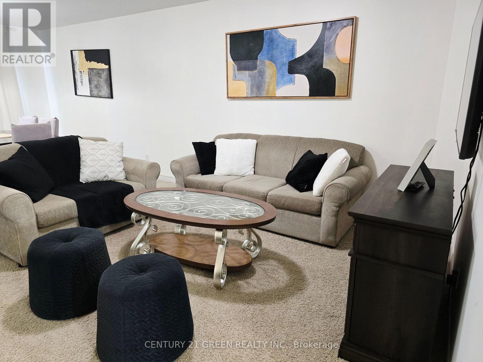 120 Wedgewood Drive, Woodstock (Woodstock - North), Ontario  N4T 0E2 - Photo 8 - X12318297