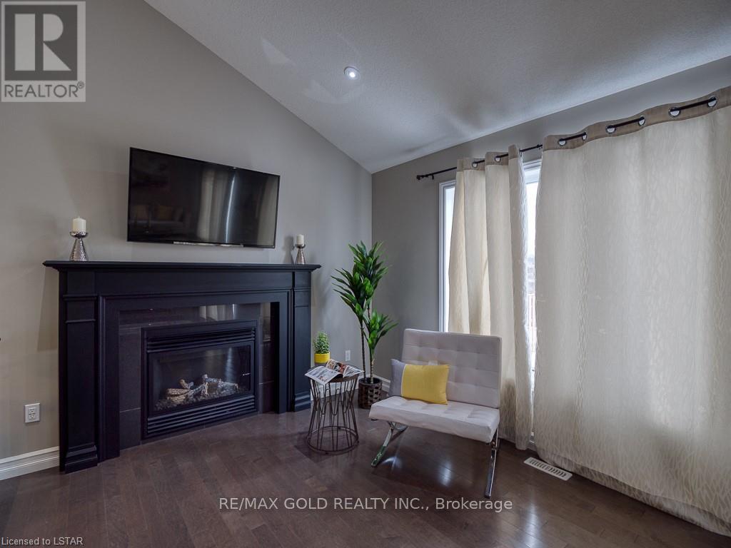 1387 Howlett Circle, London North, Ontario  N5X 0K6 - Photo 13 - X12318311