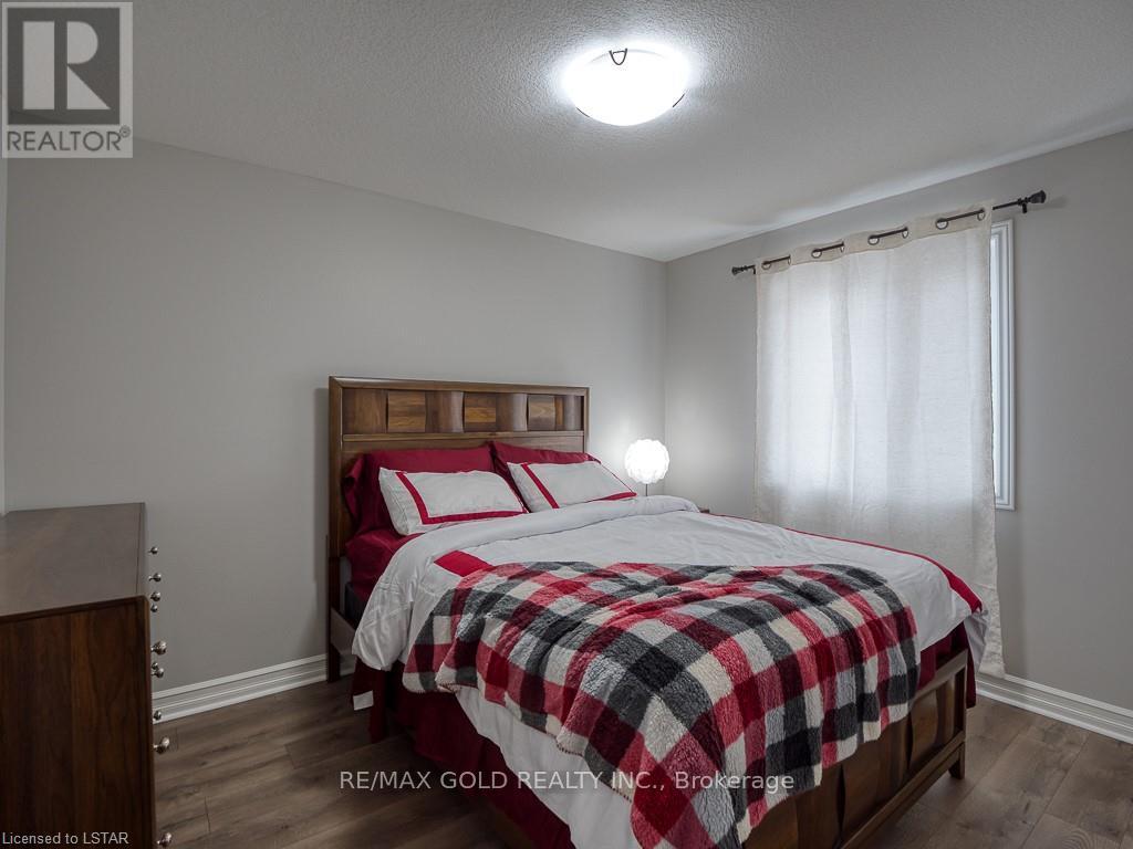 1387 Howlett Circle, London North, Ontario  N5X 0K6 - Photo 18 - X12318311