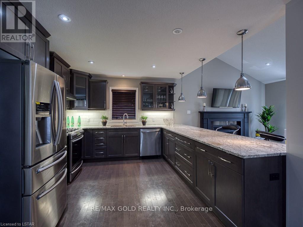 1387 Howlett Circle, London North, Ontario  N5X 0K6 - Photo 7 - X12318311