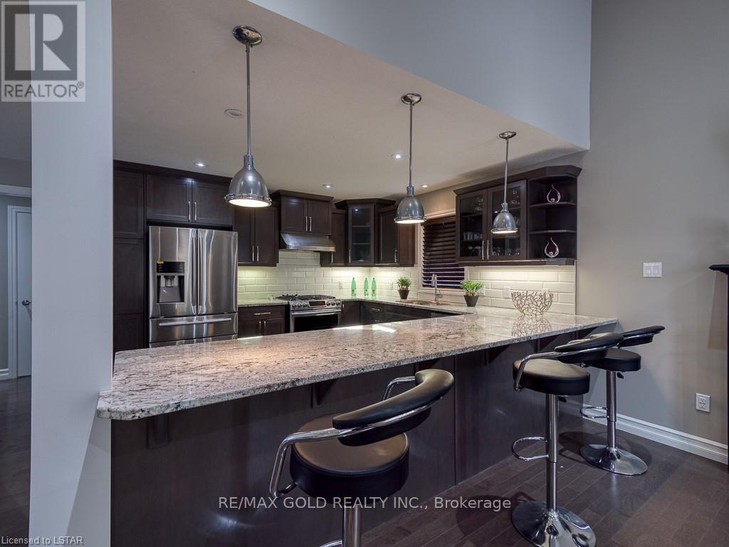 1387 Howlett Circle, London North, Ontario  N5X 0K6 - Photo 8 - X12318311