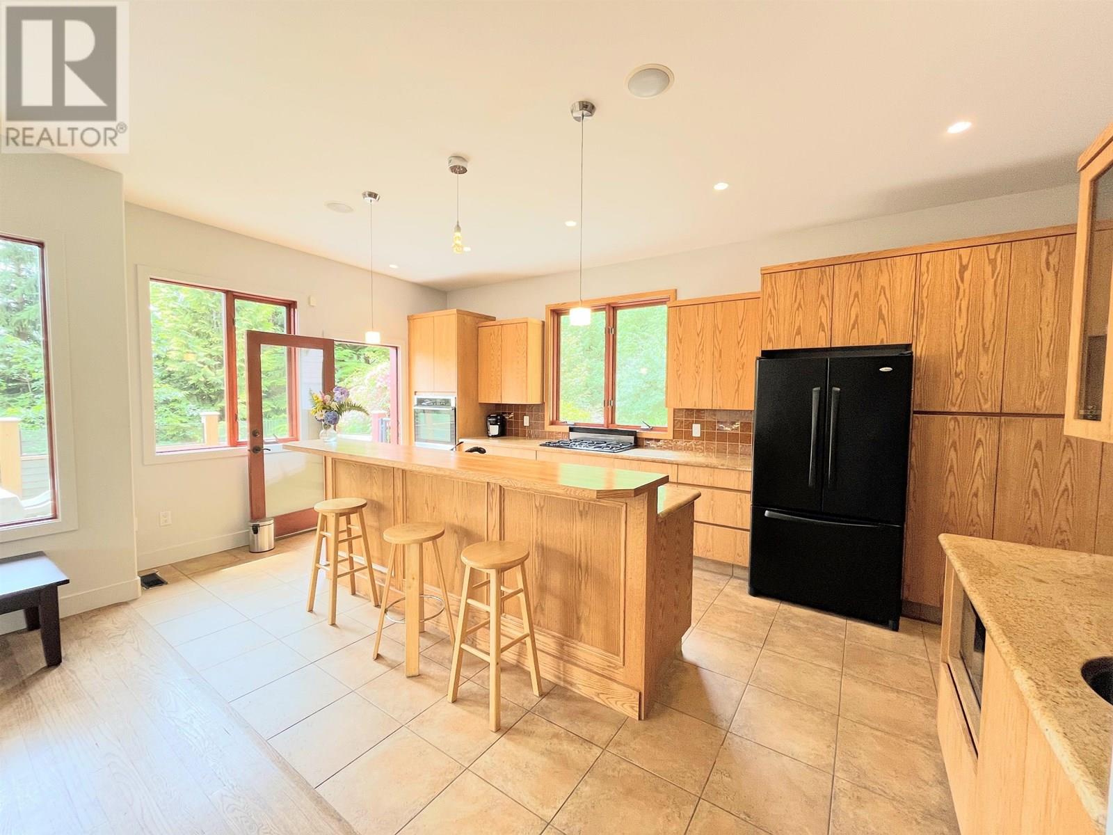 Property at 2923 FERN DRIVE image 3