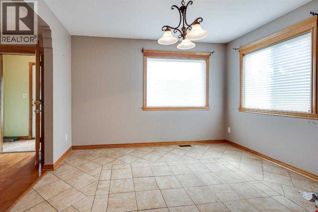 4535 Moore Crescent, Red Deer, Alberta  T4N 2M1 - Photo 8 - A2236683