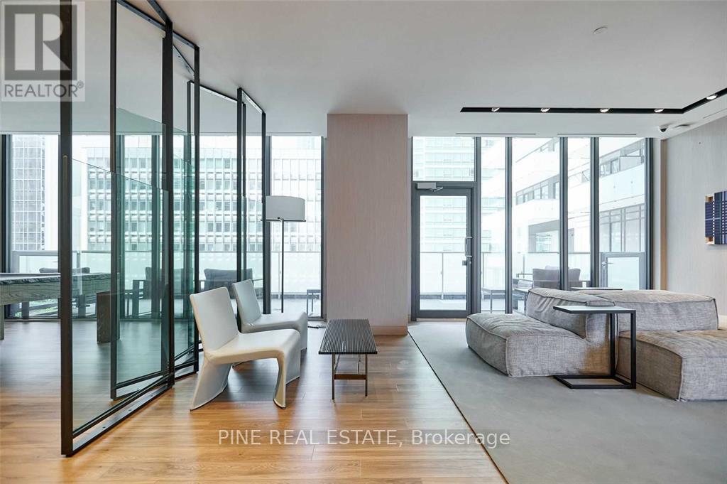 1305 - 25 Richmond Street E, Toronto (Church-Yonge Corridor), Ontario  M5C 0A6 - Photo 39 - C12318377