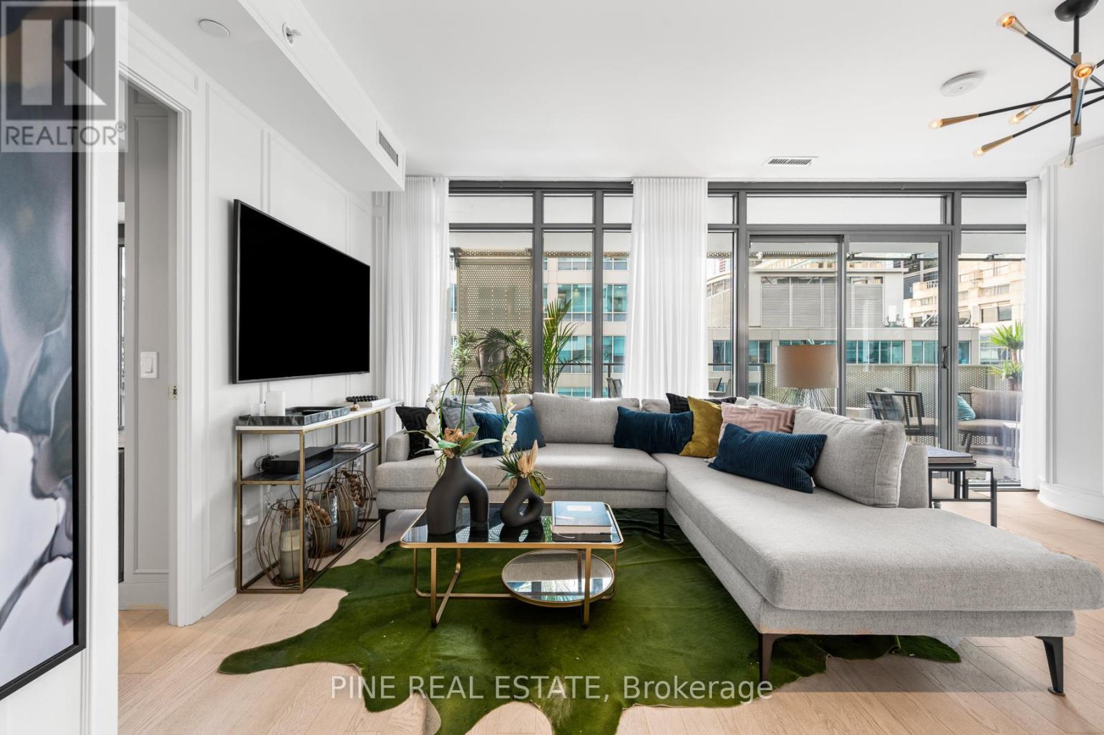 1305 - 25 Richmond Street E, Toronto (Church-Yonge Corridor), Ontario  M5C 0A6 - Photo 9 - C12318377