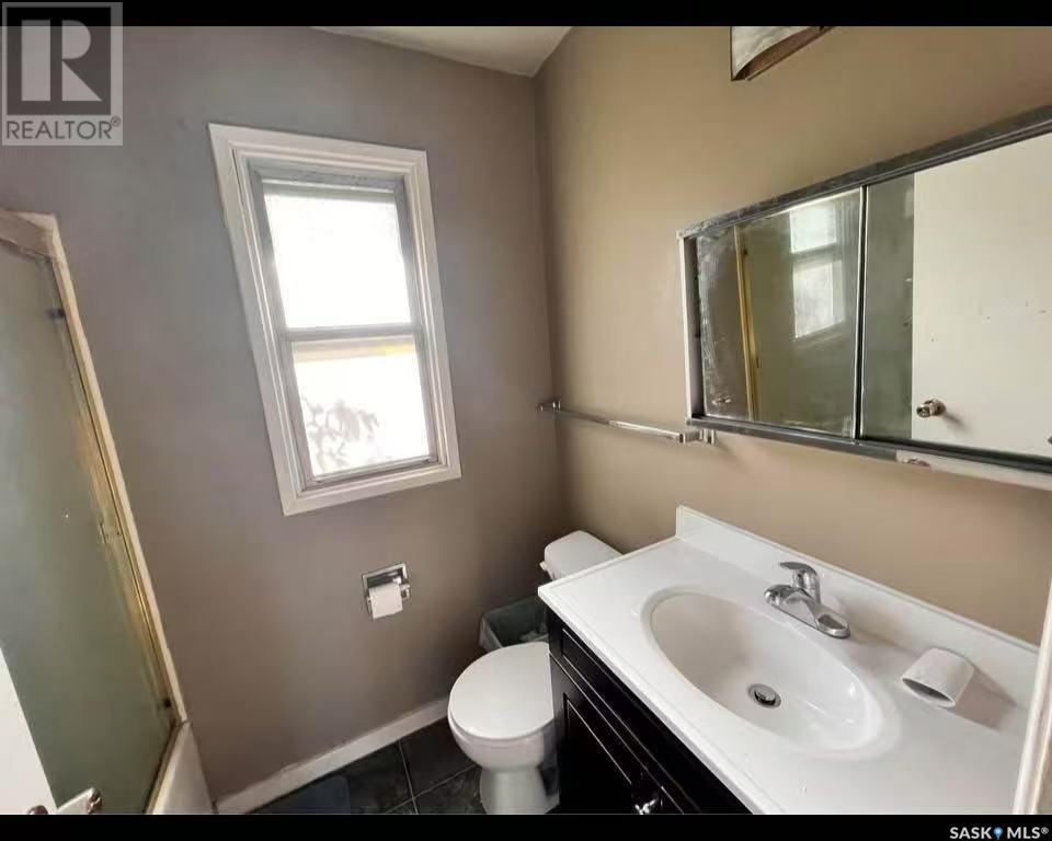 814 20th Street W, Saskatoon, Saskatchewan  S7M 0Y3 - Photo 4 - SK014339