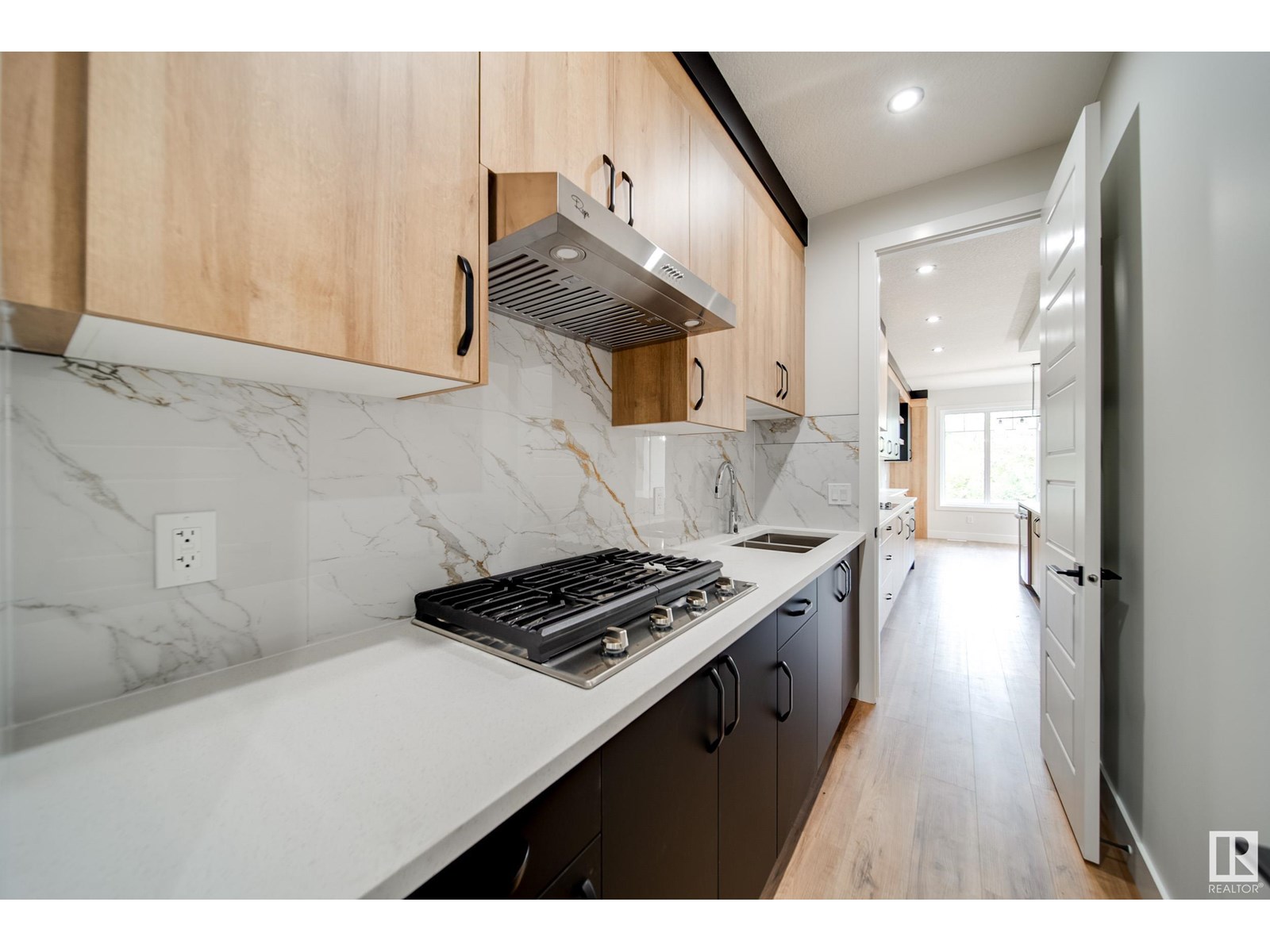 8812 183 Av Nw, Edmonton, Alberta  T5Z 0S8 - Photo 11 - E4450646