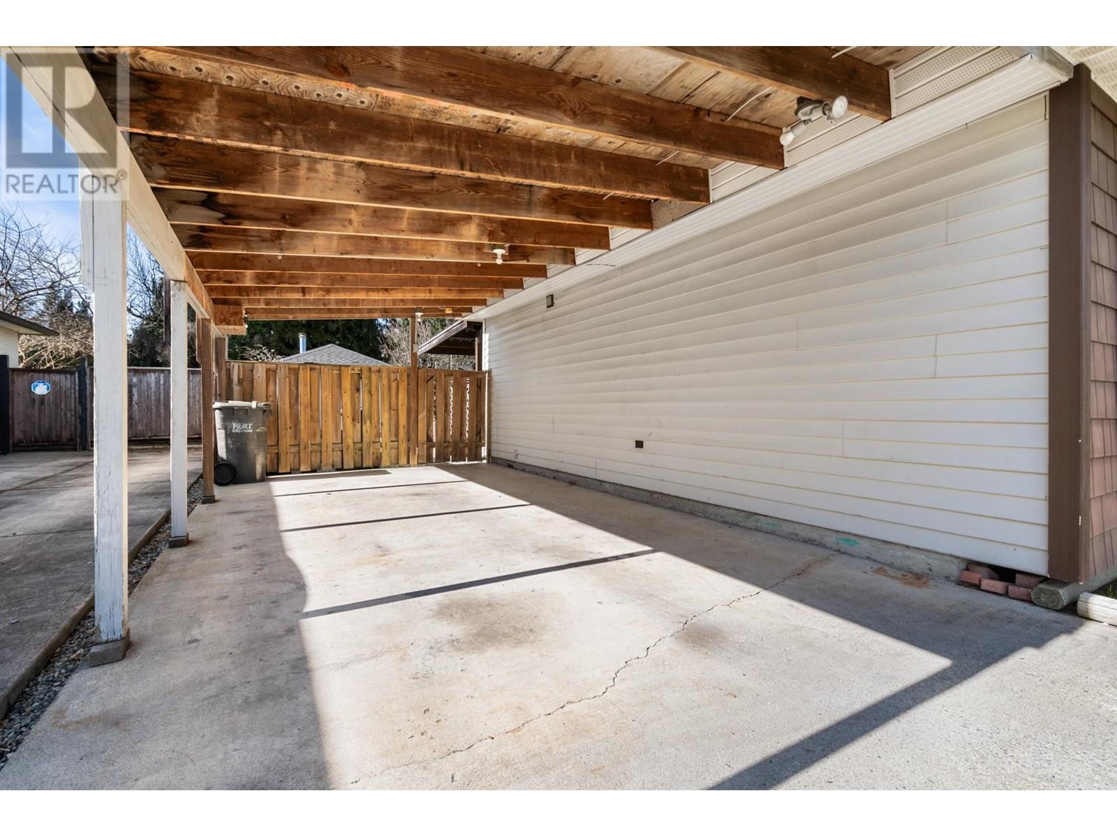 Property at 3641 INVERNESS STREET image 4