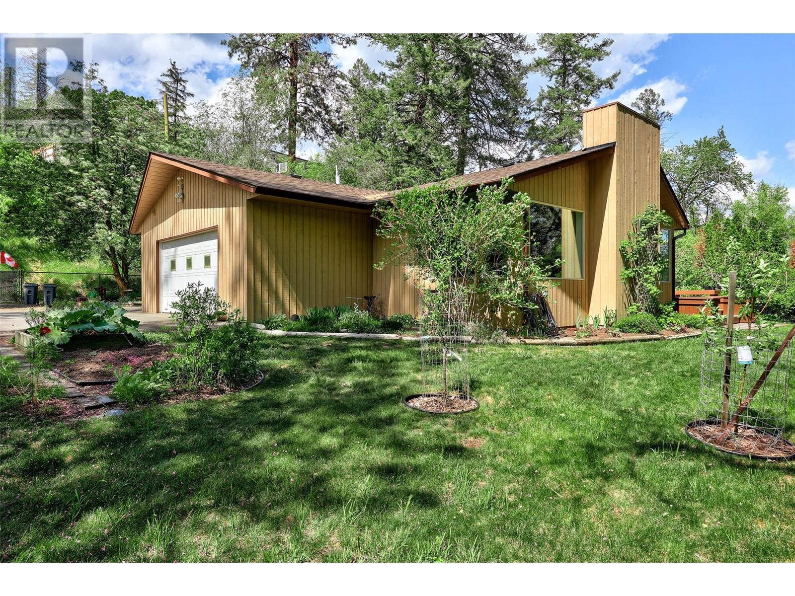 Property at 4611 Westsyde Road image 2