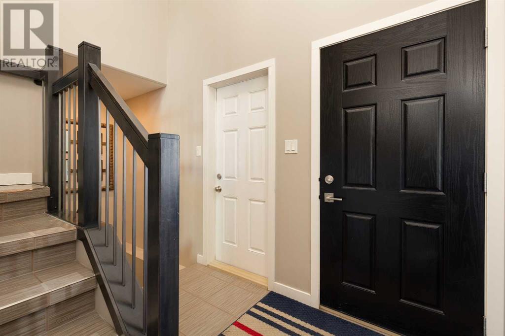 Property at 93 Riverine Lane W image 3