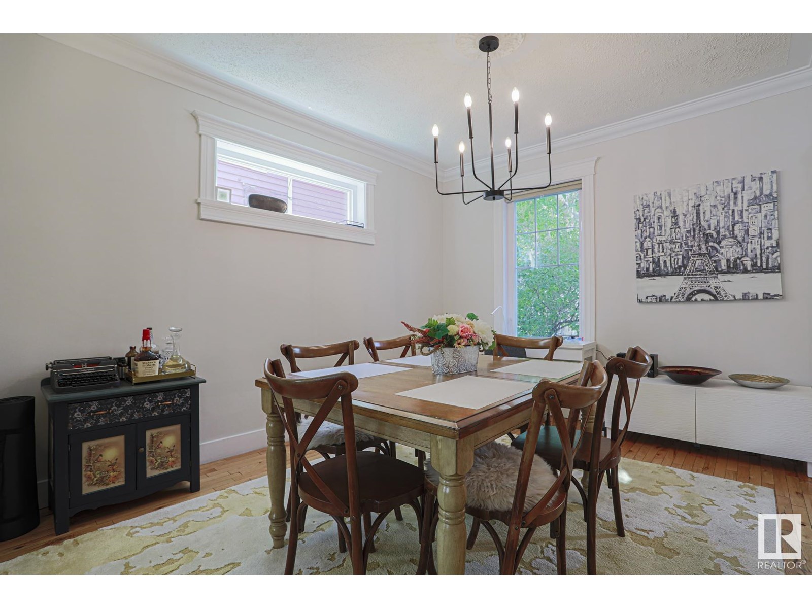 Property at 9829 88 AV NW image 5