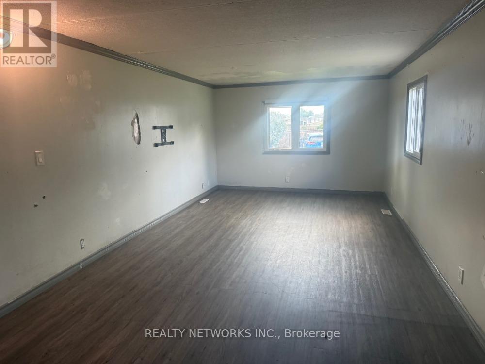 Property at 24 BUNKER AVENUE image 4