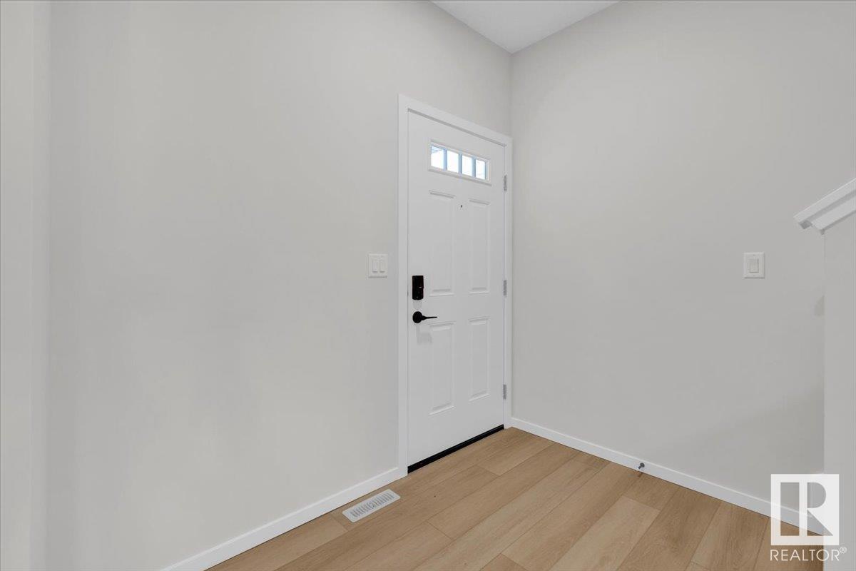 Property at 1142 SOUTH CREEK WD image 2