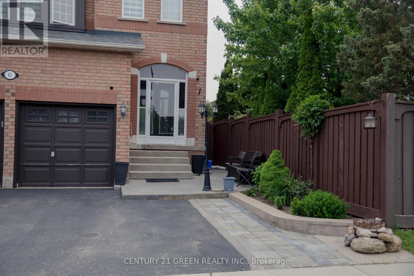 Property at 41 SEQUOIA ROAD image 2