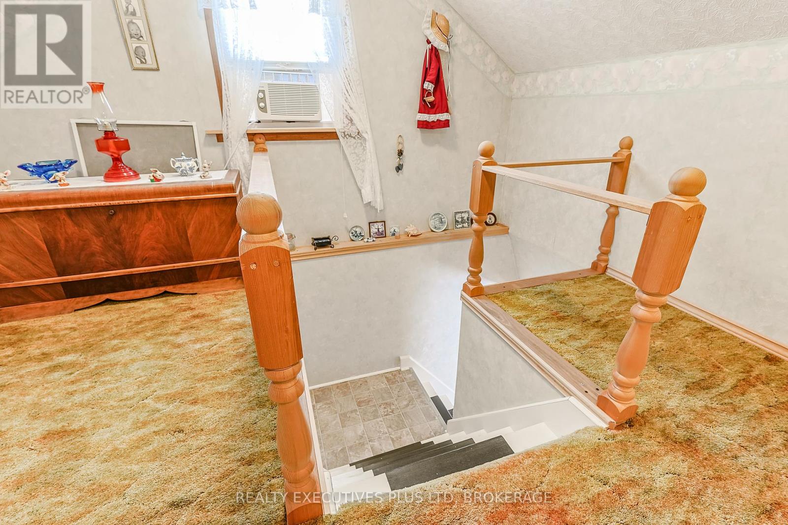 6322 Monroe Street, Niagara Falls, Ontario  L2G 2G8 - Photo 13 - X12318301