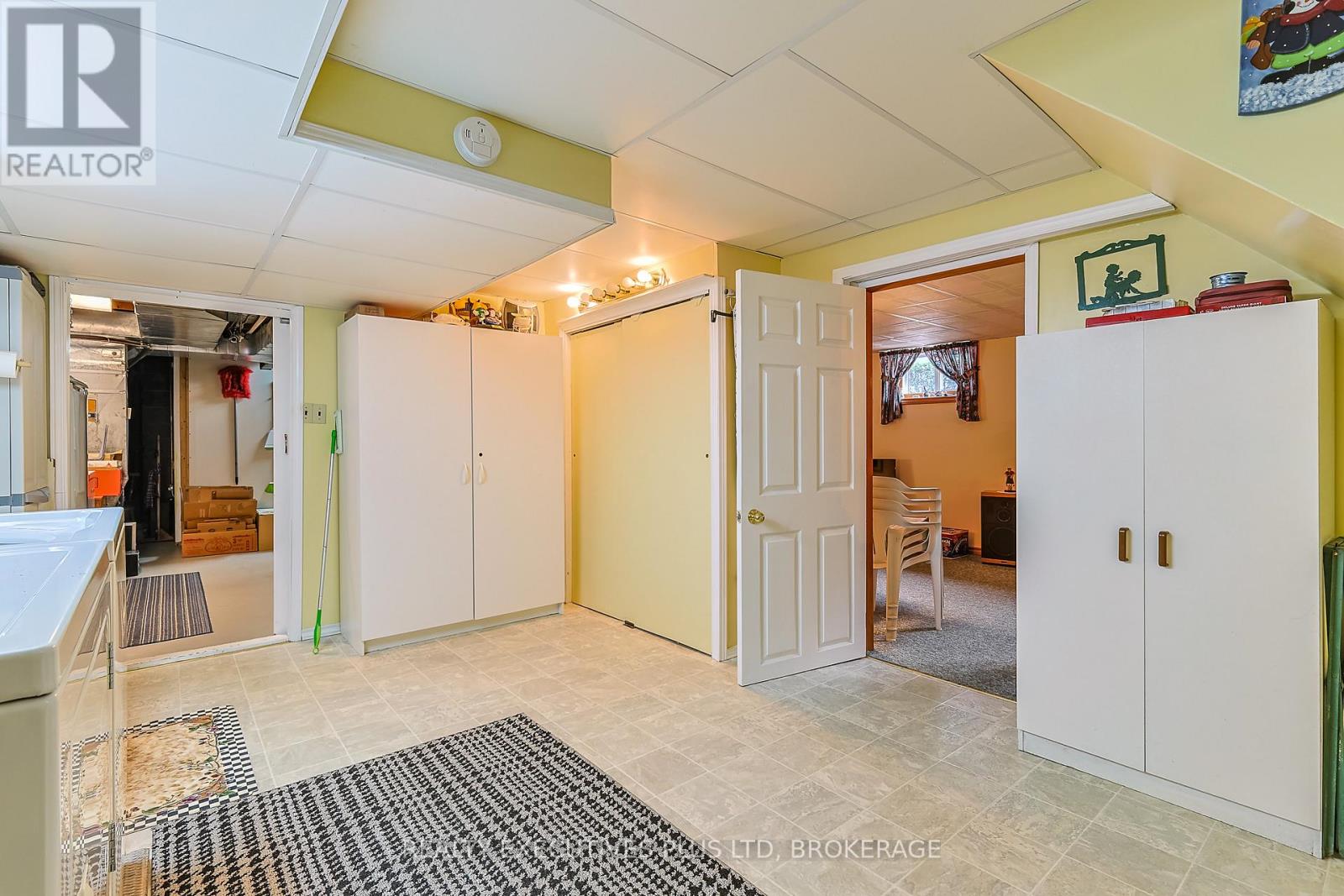 6322 Monroe Street, Niagara Falls, Ontario  L2G 2G8 - Photo 20 - X12318301