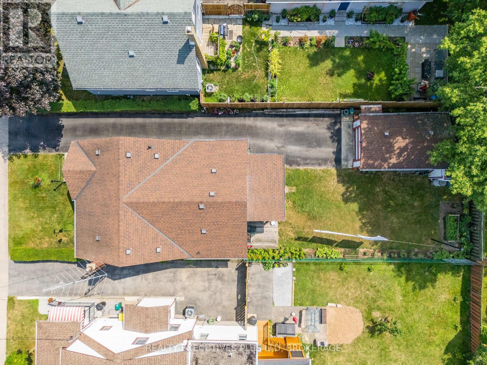 6322 Monroe Street, Niagara Falls, Ontario  L2G 2G8 - Photo 33 - X12318301