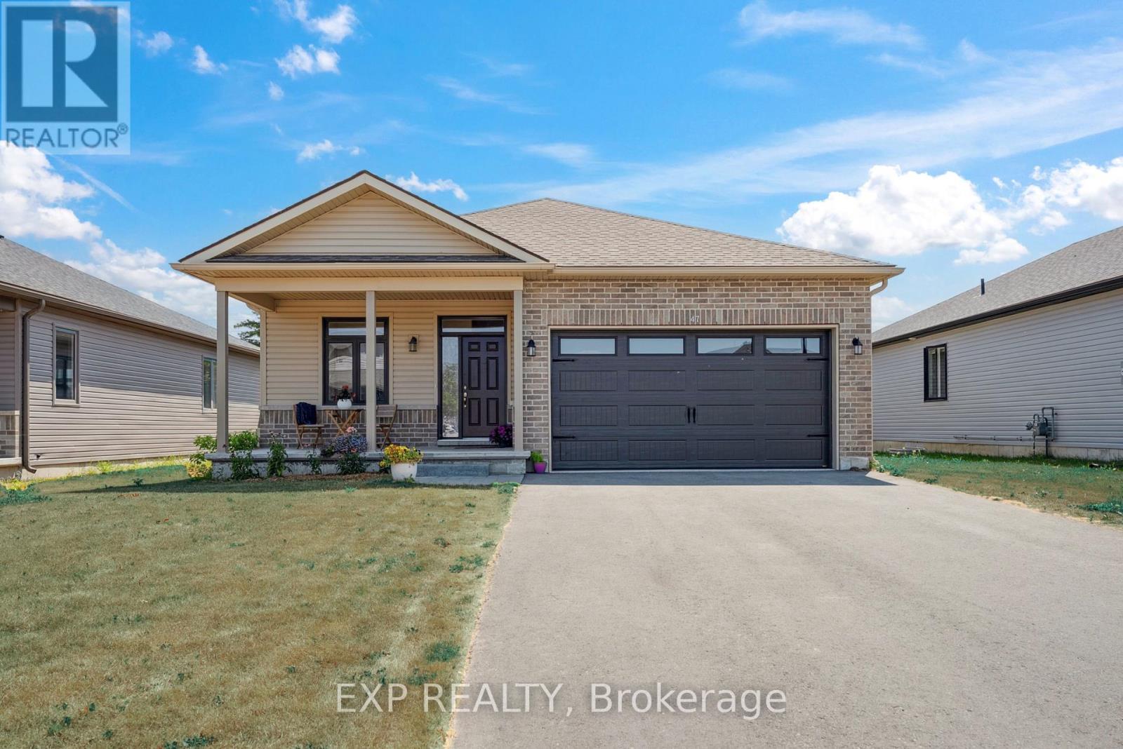 Property at 47 ALLEN STREET image 2