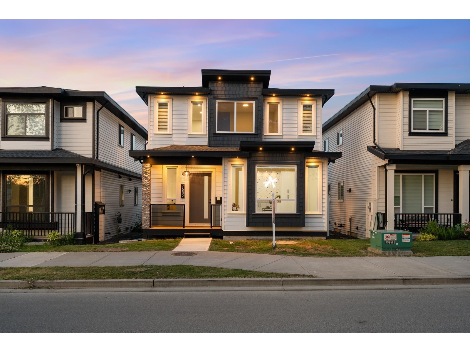 7652 206 STREET, langley, British Columbia