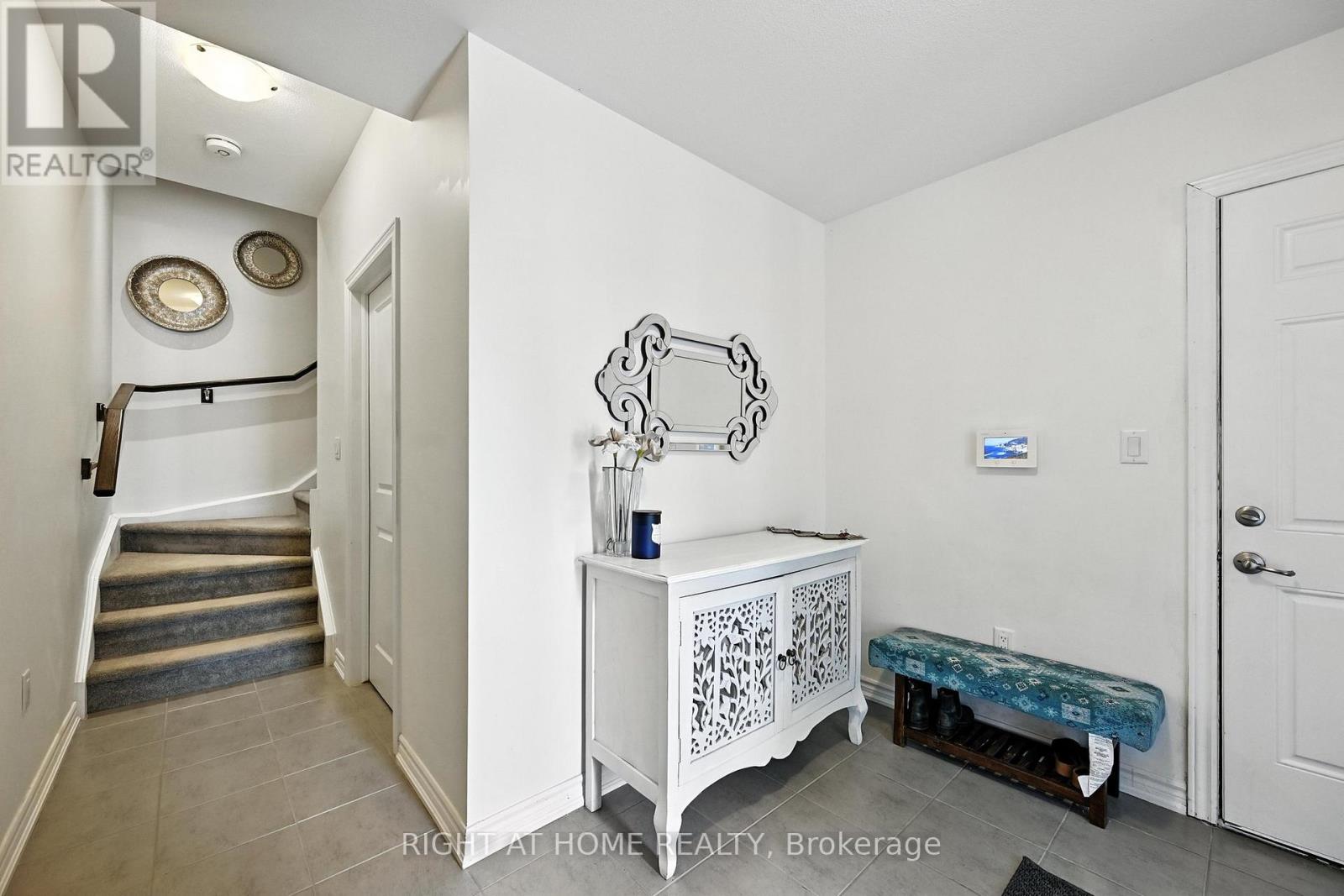 Property at 29 - 377 GLANCASTER ROAD image 4