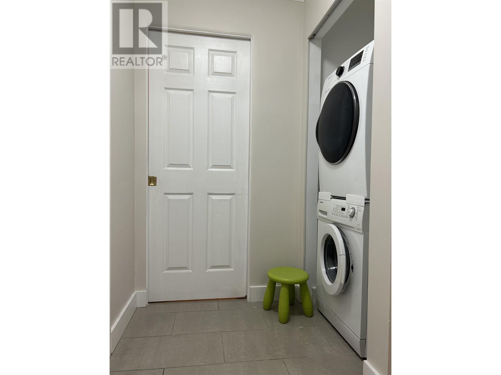 203 1958 E 47th Avenue, Vancouver, British Columbia  V5P 3X5 - Photo 13 - R3031940