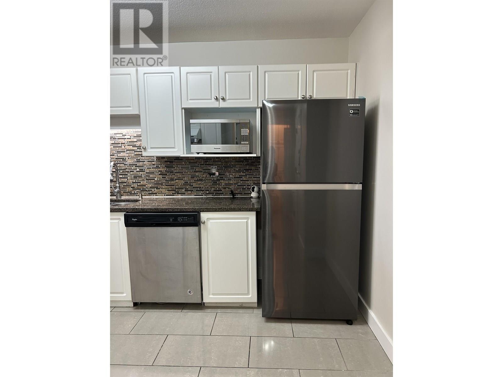 203 1958 E 47th Avenue, Vancouver, British Columbia  V5P 3X5 - Photo 11 - R3031940