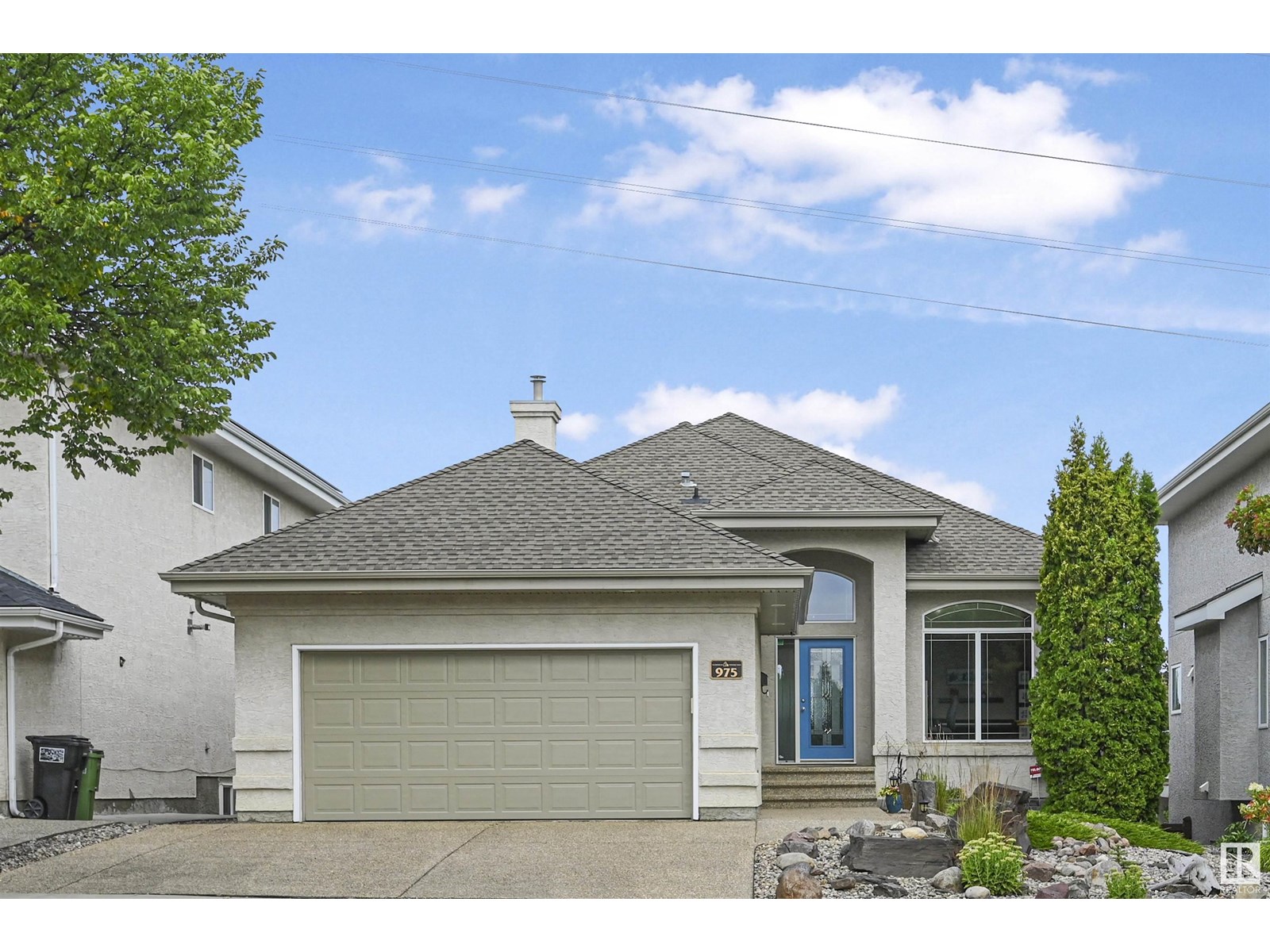 975 Hollingsworth Bn Nw, Edmonton, Alberta  T6R 3G7 - Photo 1 - E4450663