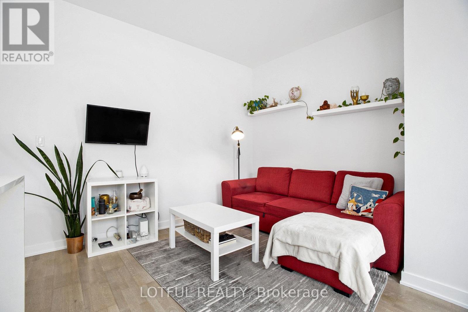 601 - 428 Sparks Street, Ottawa, Ontario  K1R 0B3 - Photo 11 - X12318448