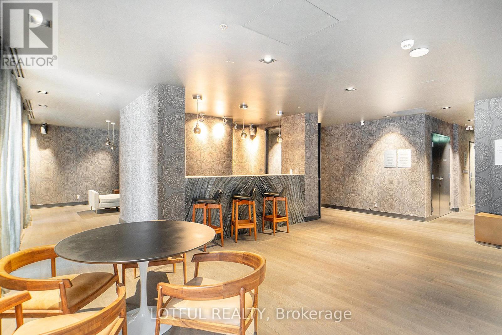 601 - 428 Sparks Street, Ottawa, Ontario  K1R 0B3 - Photo 28 - X12318448