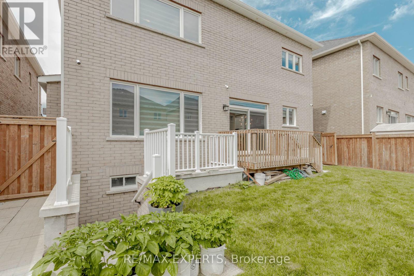 Property at 3 RICHARD OXTOBY ROAD image 3