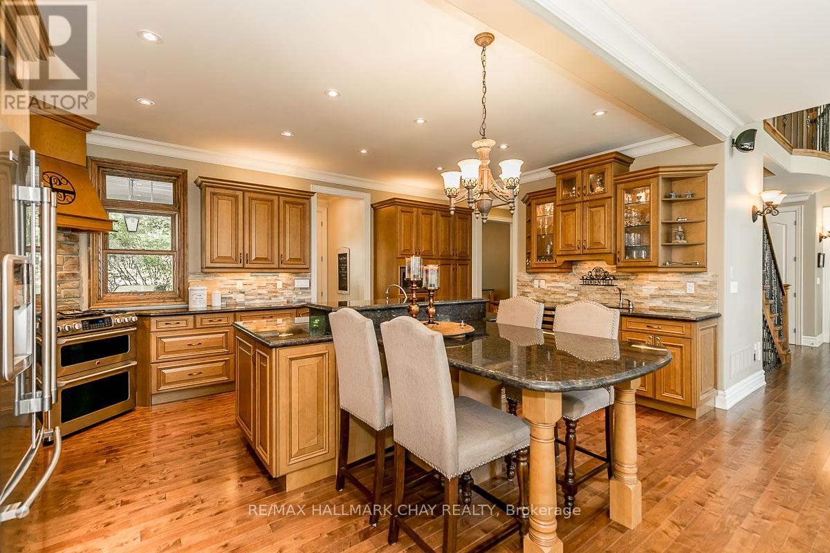 1 Pierce Court, Springwater (Midhurst), Ontario  L0L 1X0 - Photo 10 - S12318463