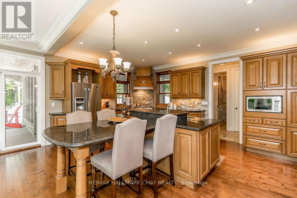 1 Pierce Court, Springwater (Midhurst), Ontario  L0L 1X0 - Photo 12 - S12318463