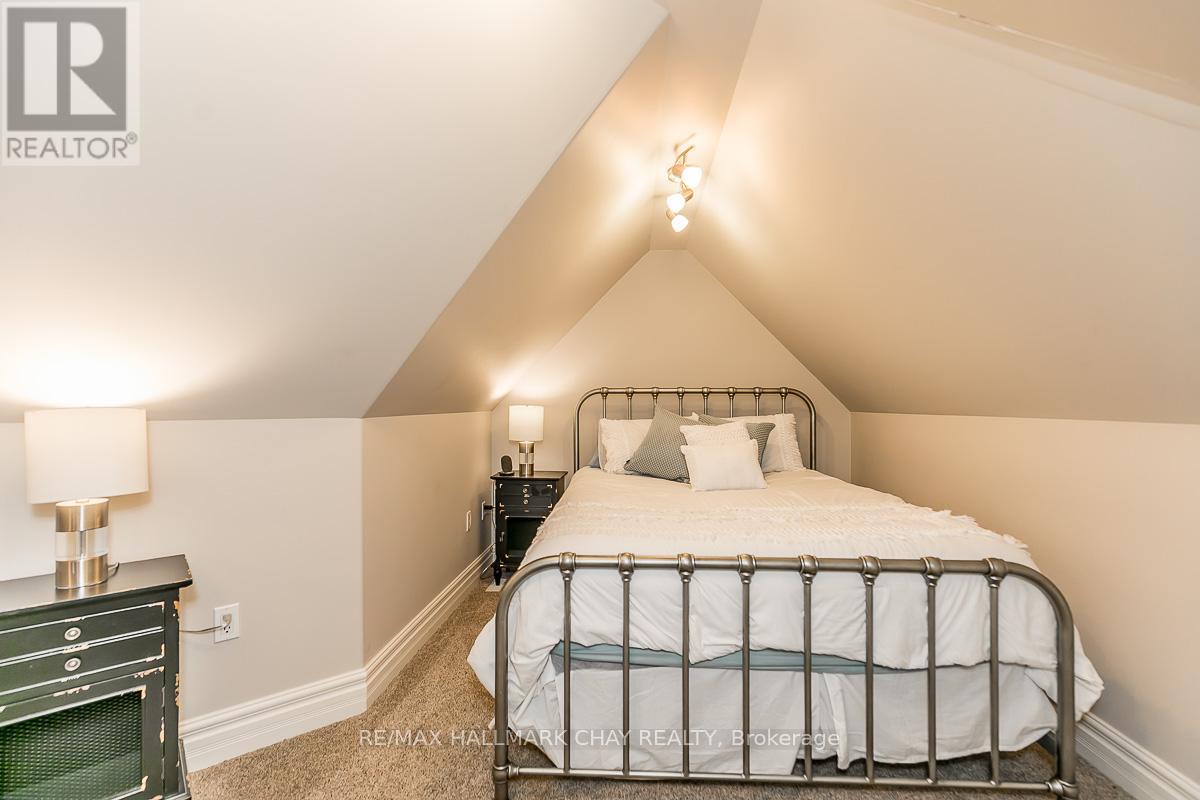 1 Pierce Court, Springwater (Midhurst), Ontario  L0L 1X0 - Photo 22 - S12318463