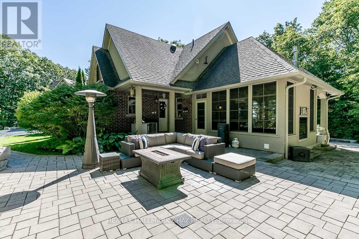 1 Pierce Court, Springwater (Midhurst), Ontario  L0L 1X0 - Photo 35 - S12318463