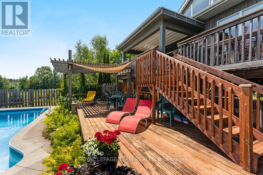 4636 Donnelly Drive, Ottawa, Ontario  K0G 1N0 - Photo 36 - X12318487