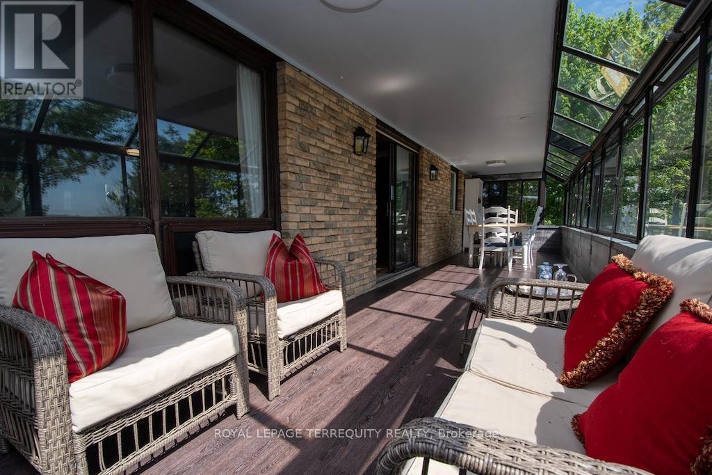 31 Alpine Street, Kawartha Lakes, Ontario  K9V 4R1 - Photo 20 - X12318445