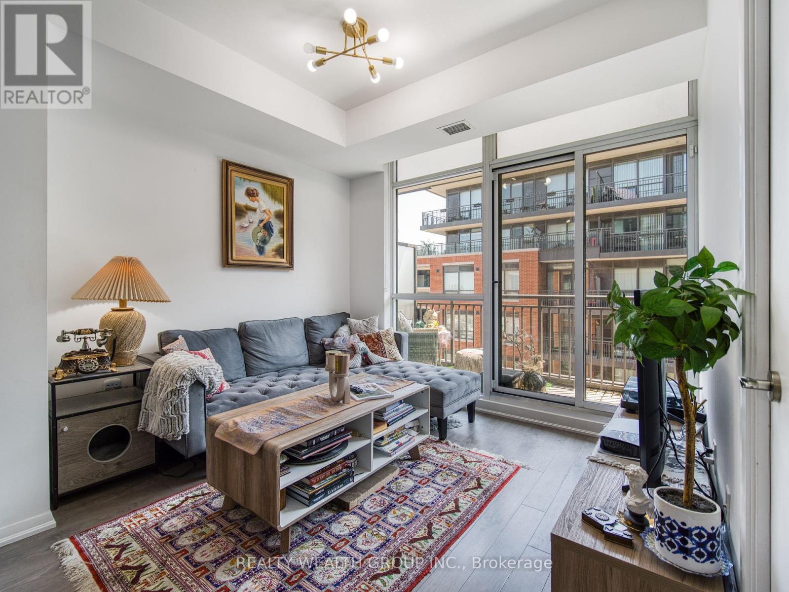 610 - 3091 Dufferin Street, Toronto (Yorkdale-Glen Park), Ontario  M6A 0C4 - Photo 6 - W12231164