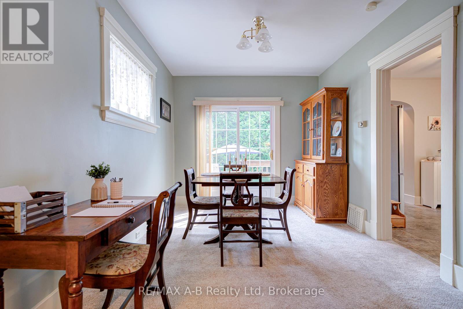 451 Downie Street, Stratford, Ontario  N5A 1X8 - Photo 17 - X12318521