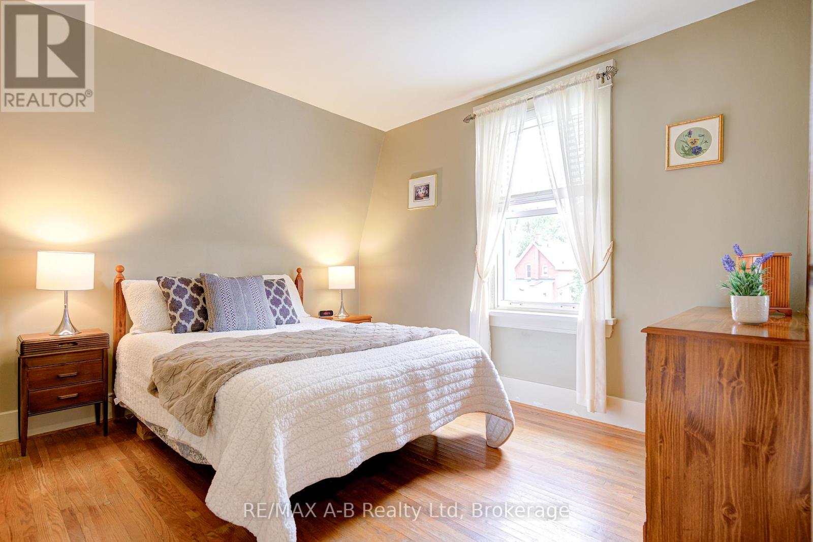 451 Downie Street, Stratford, Ontario  N5A 1X8 - Photo 23 - X12318521