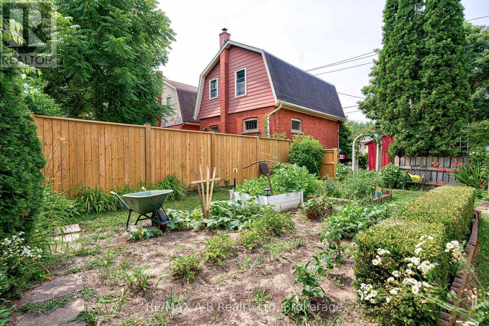 451 Downie Street, Stratford, Ontario  N5A 1X8 - Photo 44 - X12318521