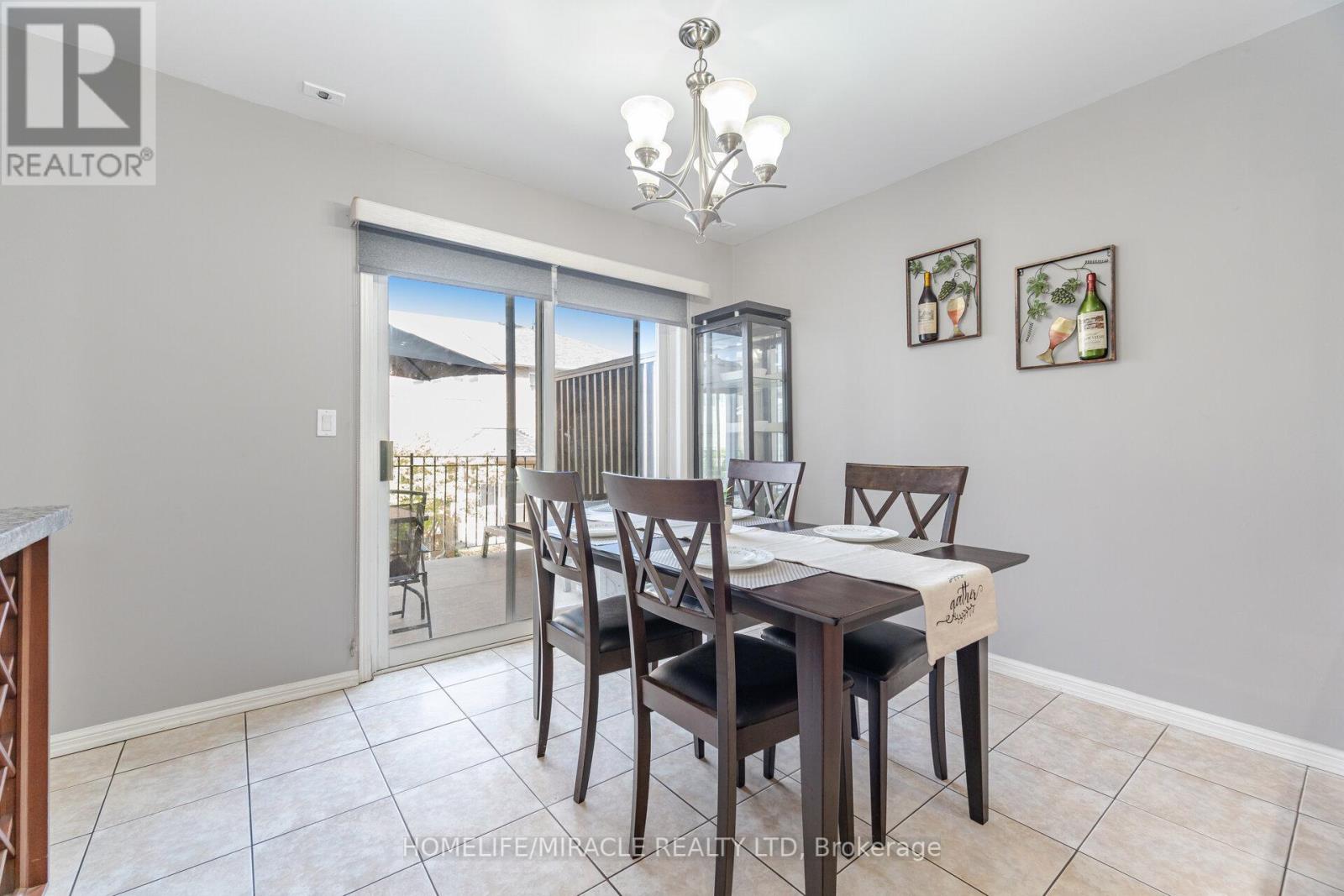 32 - 83 Mondeo Drive, Toronto, Ontario  M1P 5B6 - Photo 15 - E12318523