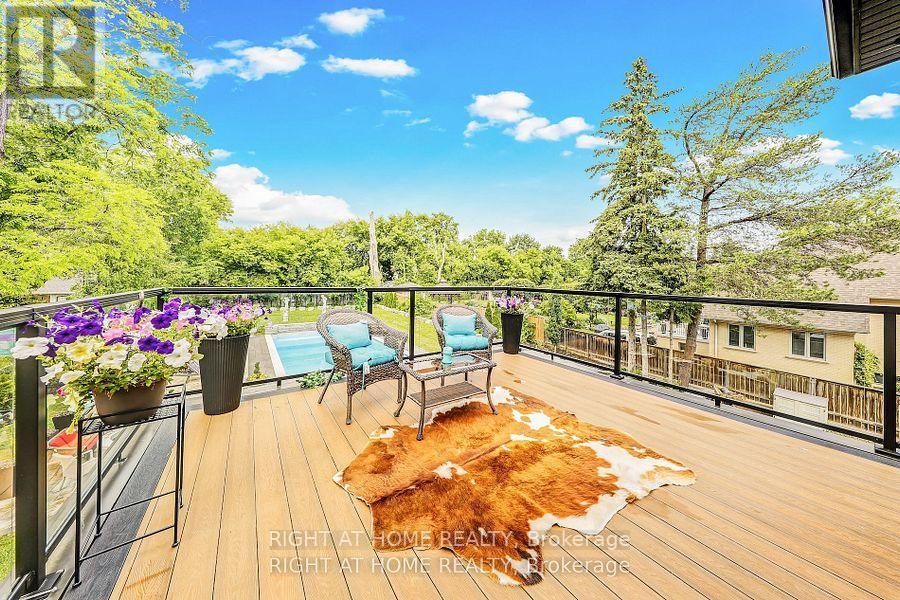 10 Yongeview Avenue, Richmond Hill, Ontario  L4C 7A4 - Photo 33 - N12318491
