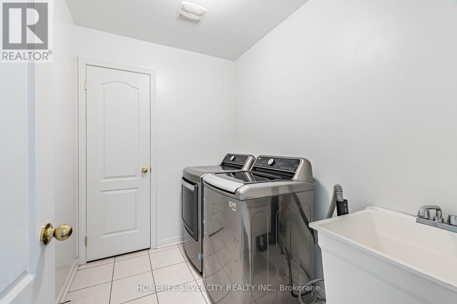 42 Cookview Drive, Brampton, Ontario  L6R 3T6 - Photo 34 - W12318515