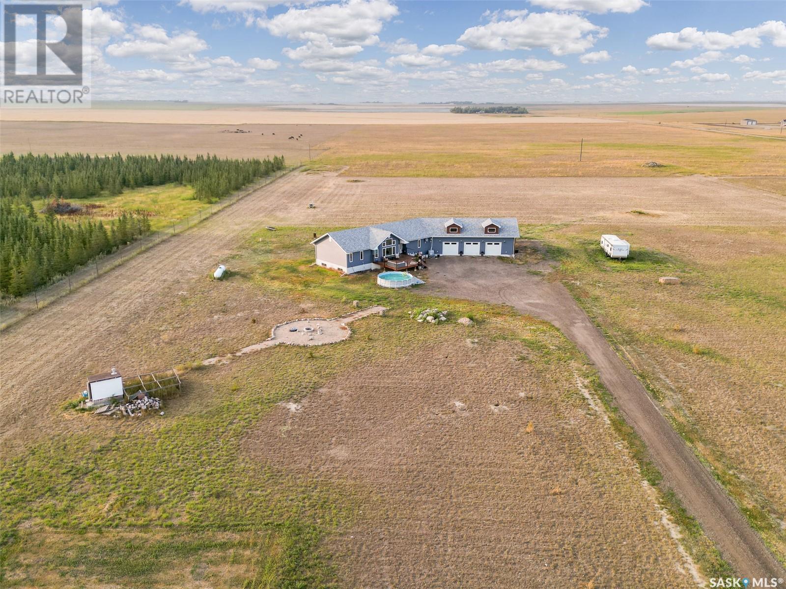 Adrian Acreage, Moose Jaw Rm No. 161, Saskatchewan  S0H 4C0 - Photo 37 - SK014344