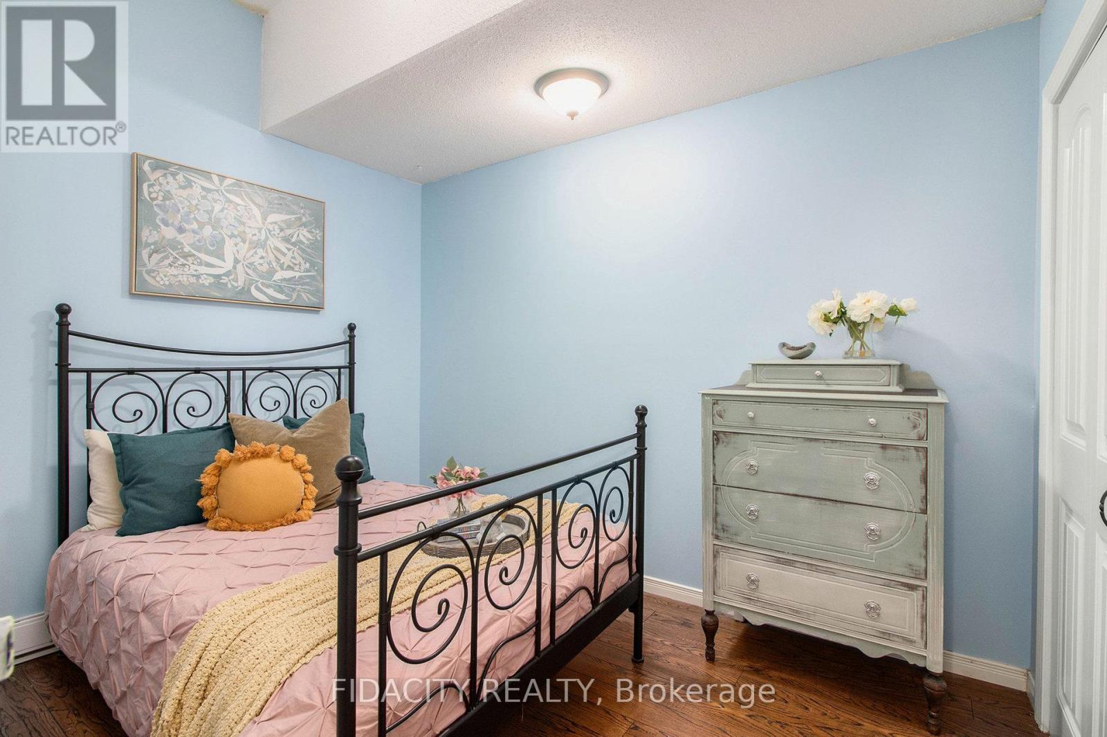 180 - 825 Cahill Drive W, Ottawa, Ontario  K1V 9N8 - Photo 18 - X12318565
