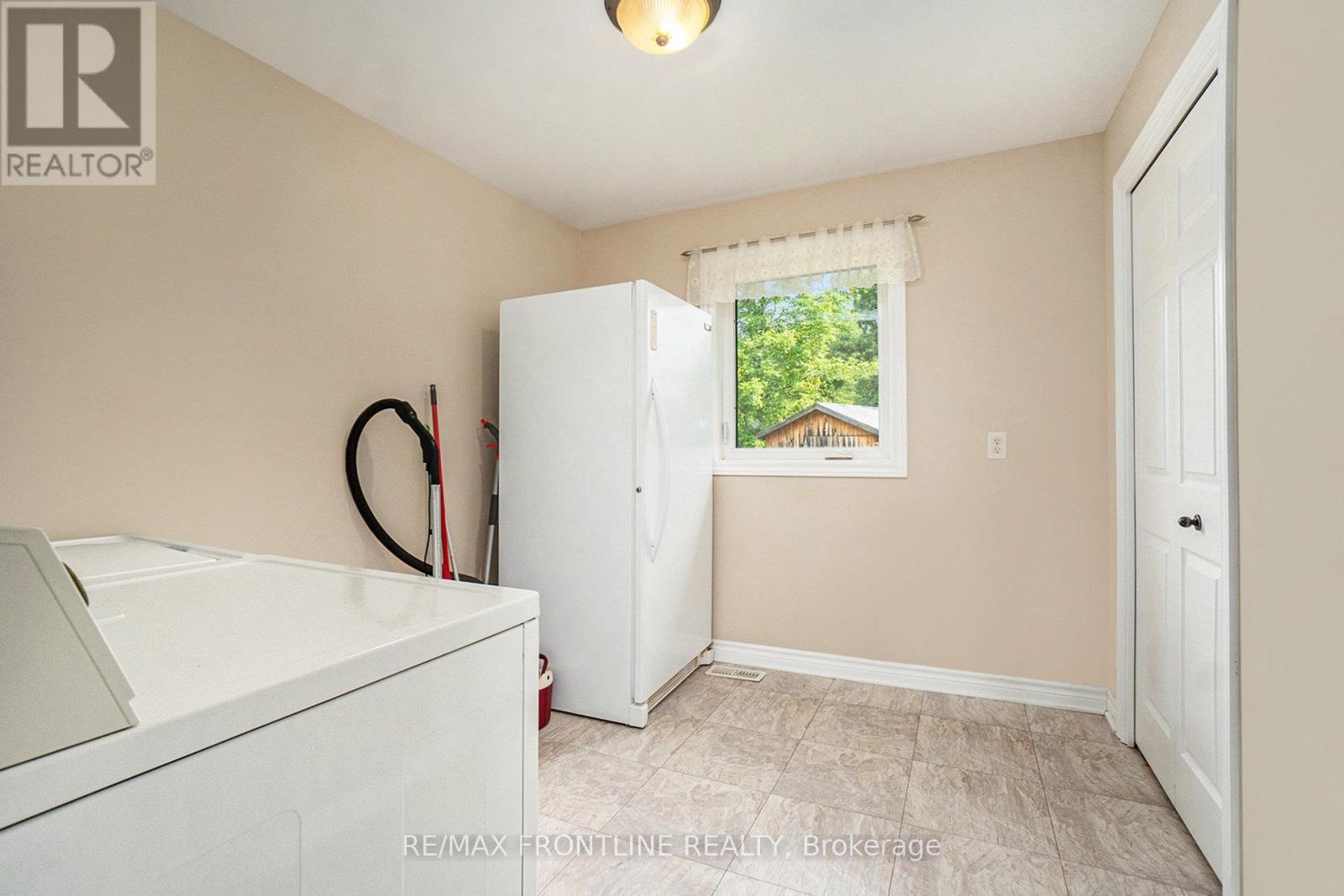 20650 Hwy 7 Highway, Tay Valley, Ontario  K0H 2B0 - Photo 18 - X12318562