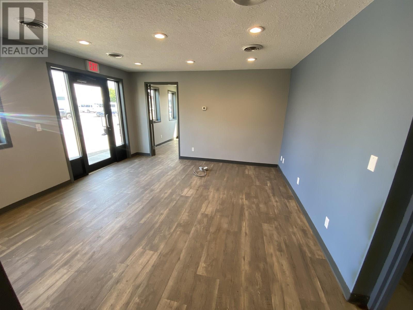 10215-10219 95 Avenue, Fort St. John, British Columbia  V1J 5J5 - Photo 2 - C8071167