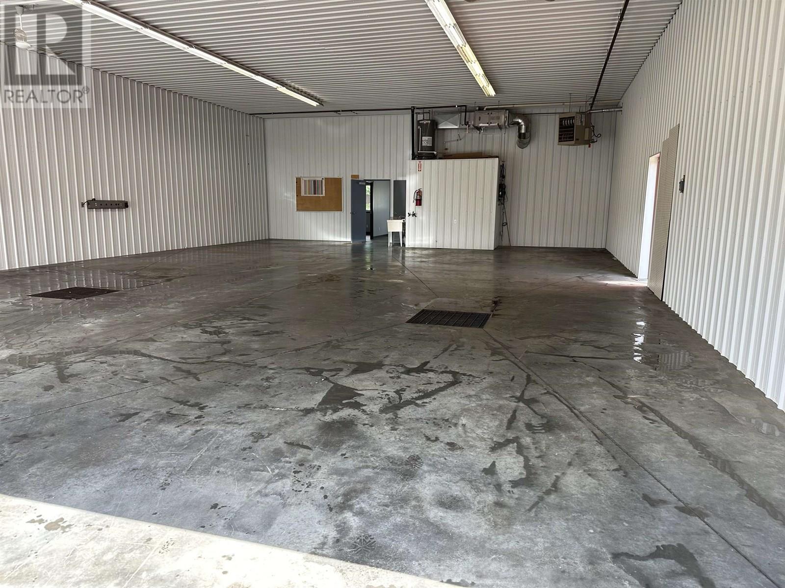 10215-10219 95 Avenue, Fort St. John, British Columbia  V1J 5J5 - Photo 13 - C8071167