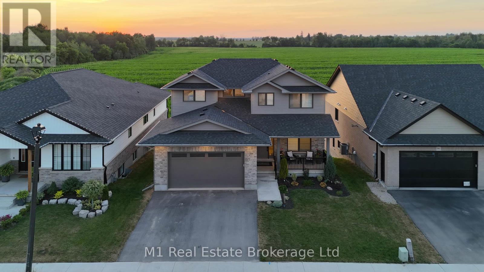 90 Rea Drive, Centre Wellington, Ontario  N1M 0H5 - Photo 2 - X12318548
